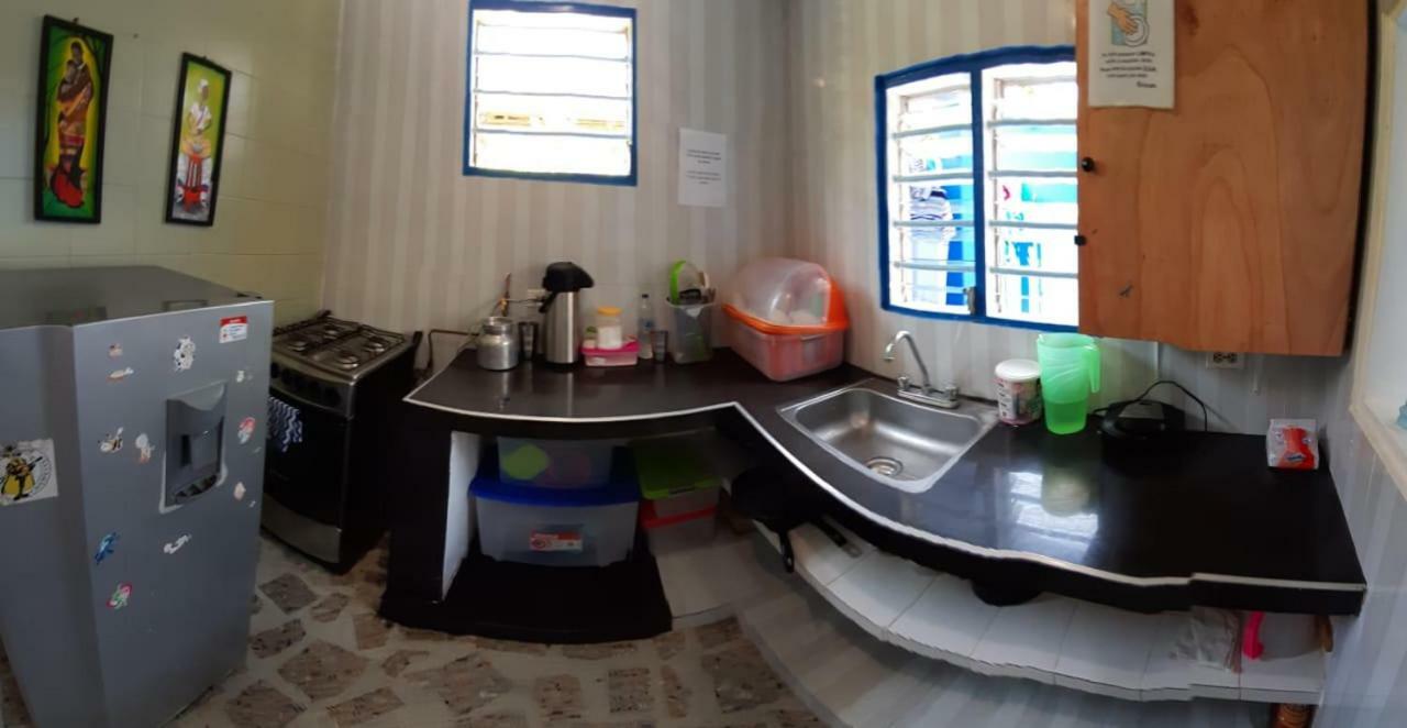 Hostal Aquarium Cartagena المظهر الخارجي الصورة
